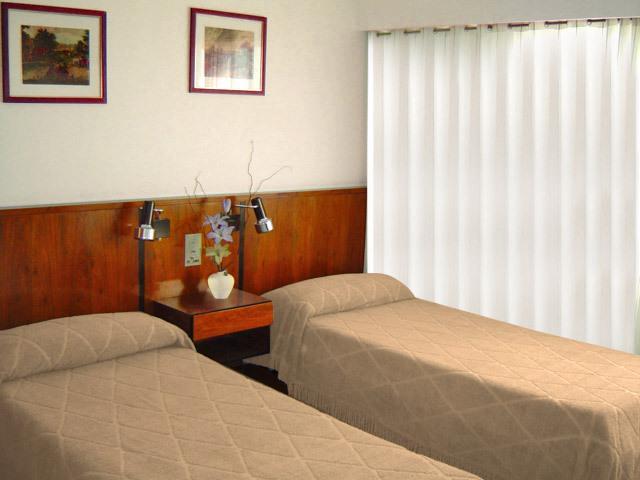 Hotel Morales Сан-Клементе-дель-Тую Номер фото