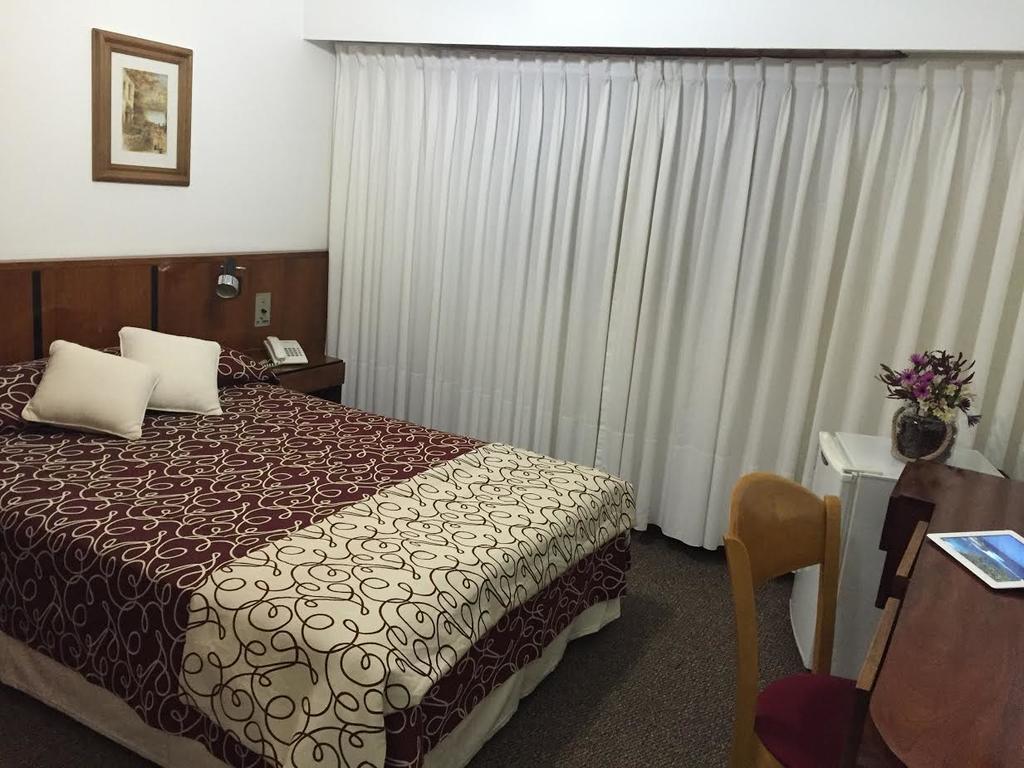 Hotel Morales Сан-Клементе-дель-Тую Экстерьер фото